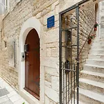 Апартаменты Porta Orientalis *
