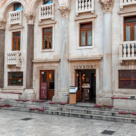 Porta Orientalis 스플리트